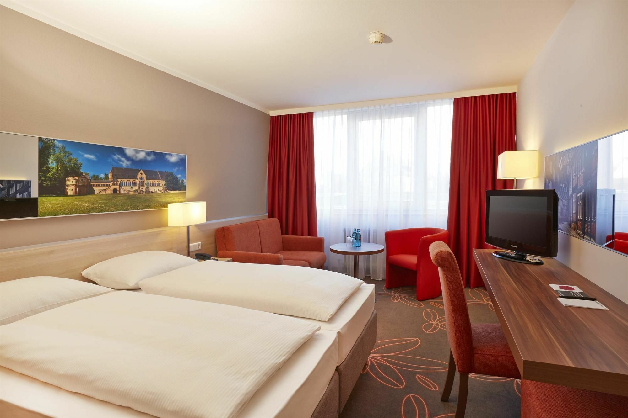 Plaza Inn Goslar Bagian luar foto