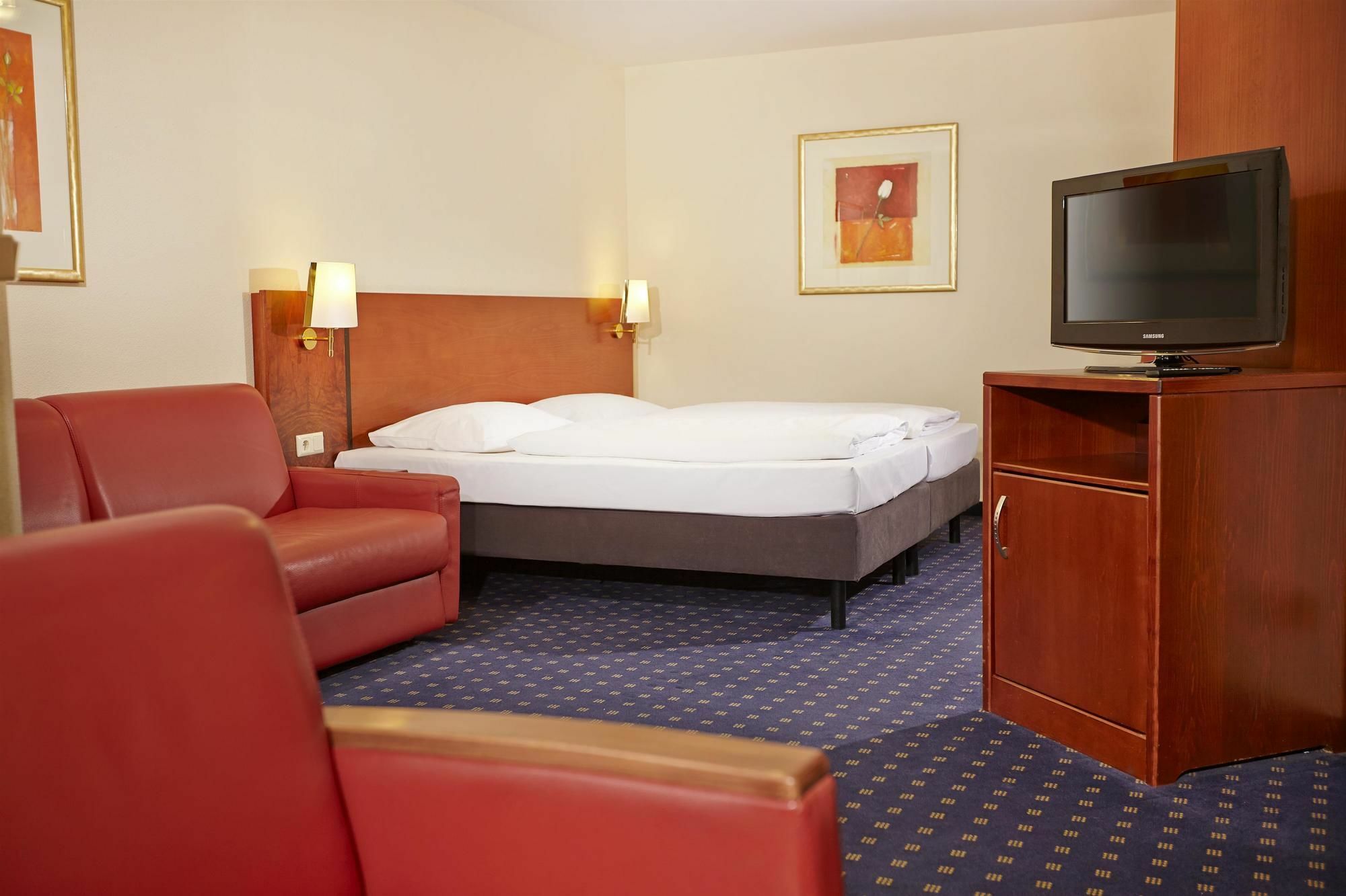 Plaza Inn Goslar Bagian luar foto